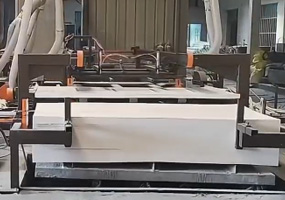 三合板自動鋸邊機